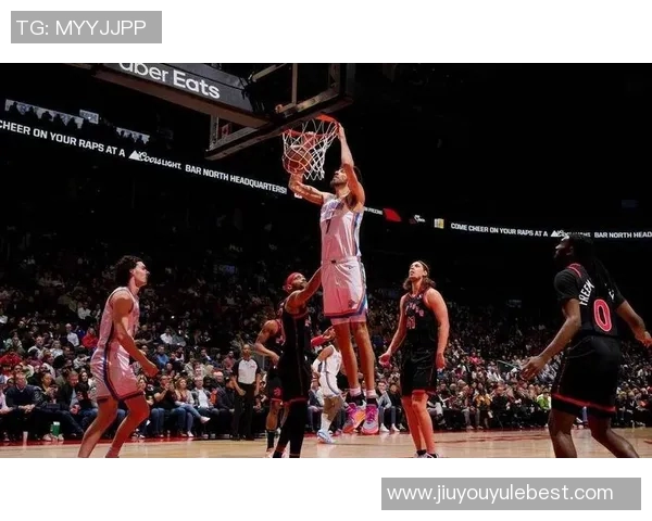 键盘侠詹冠里戴致敬哈登小里夫斯的传奇之路与篮球魅力